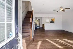 2992 Deerborne Ct SW, Atlanta, GA 30331 - Photo 3