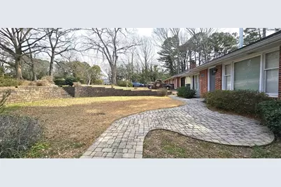 2633 Mural Drive, Chamblee, GA 30341 - Photo 3