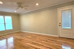 2633 Mural Dr, Chamblee, GA 30341 - Photo 11