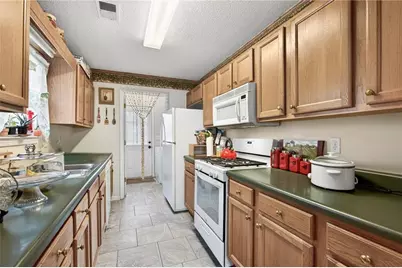 90 Pointe North Drive, Cartersville, GA 30120 - Photo 11