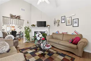 90 Pointe N Dr, Cartersville, GA 30120 - Photo 7