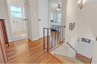 276 Lakemoore Drive NE #E, Atlanta, GA 30342 - Photo 11