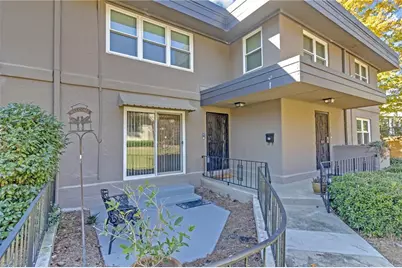 276 Lakemoore Drive NE #E, Atlanta, GA 30342 - Photo 3