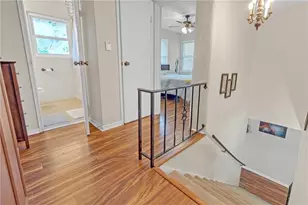 276 Lakemoore Dr NE, Atlanta, GA 30342 - Photo 11