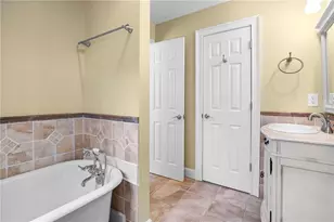 2942 Margaret Mitchell Ct NW, Atlanta, GA 30327 - Photo 33