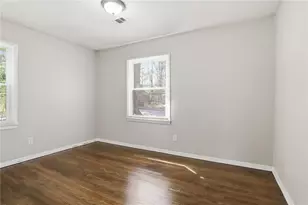 829 Bonneville Terrace NW, Atlanta, GA 30331 - Photo 17