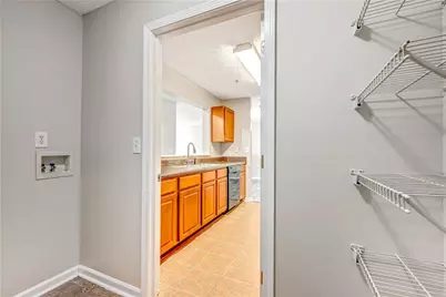 13202 Fairington Ridge Circle, Lithonia, GA 30038 - Photo 11