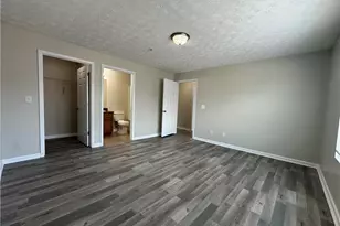 13202 Fairington Ridge Cir, Lithonia, GA 30038 - Photo 17