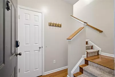 1006 Vinings Forest Lane BLDG #10, Smyrna, GA 30080 - Photo 9