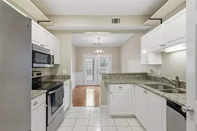 1006 Vinings Forest Lane BLDG #10, Smyrna, GA 30080 - Photo 19