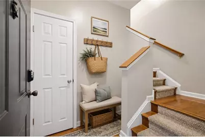 1006 Vinings Forest Lane SE BLDG #10, Smyrna, GA 30080 - Photo 3