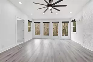 9785 La View Cir, Roswell, GA 30075 - Photo 19