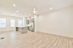 262 Dilbeck Circle NE, Atlanta, GA 30342 - Photo 13