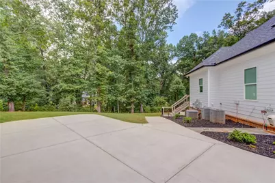 5392 Retreat Drive, Flowery Branch, GA 30542 - Photo 75