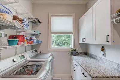 5392 Retreat Drive, Flowery Branch, GA 30542 - Photo 35