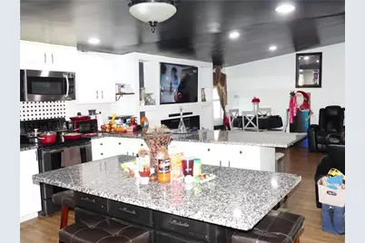 3939 Laurens Lane, Snellville, GA 30039 - Photo 17