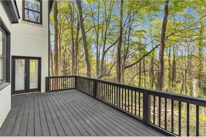 5390 Harrowood Lane, Atlanta, GA 30327 - Photo 35