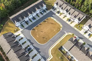 124 Auburn Woods Dr, Auburn, GA 30011 - Photo 5