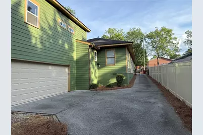 1647 Walker Avenue, Atlanta, GA 30337 - Photo 37