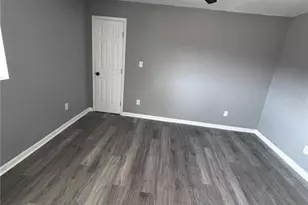 26 Shadow Ln, Carrollton, GA 30117 - Photo 11