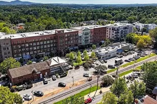 325 Braswell Ct, Woodstock, GA 30188 - Photo 13