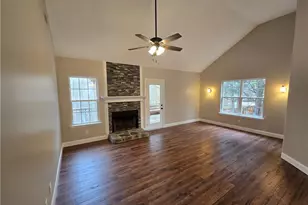 4863 Pine Hill Rd, Gainesville, GA 30507 - Photo 9