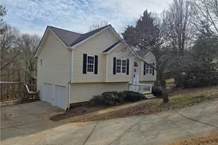 4863 Pine Hill Rd, Gainesville, GA 30507 - Photo 3