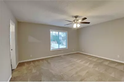 252 Paxton Circle, Marietta, GA 30066 - Photo 9