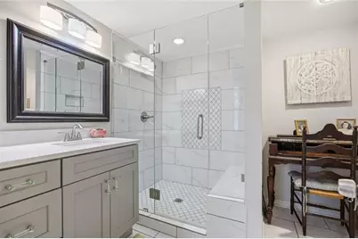 339 E Dixie Avenue SE, Marietta, GA 30060 - Photo 25