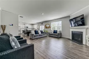 3154 Ellenton Dr, Lithia Springs, GA 30122 - Photo 9