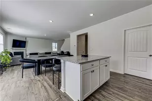 3154 Ellenton Dr, Lithia Springs, GA 30122 - Photo 17