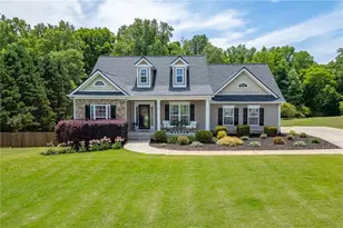 131 Wood Cove, Jefferson, GA 30549 - Photo 1