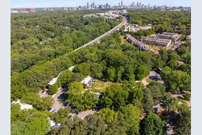 183 Triumph Drive NW, Atlanta, GA 30327 - Photo 37