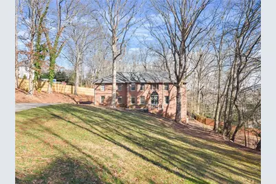 3810 Hardy Place, Gainesville, GA 30506 - Photo 3