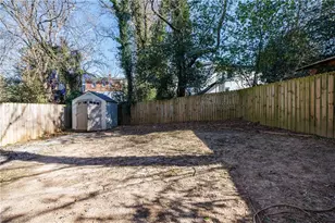 130 Burbank Dr SW, Atlanta, GA 30314 - Photo 39