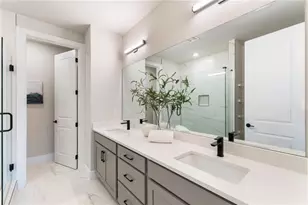 2206 Carlton Ct, Atlanta, GA 30318 - Photo 23