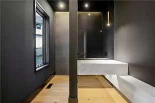 1033 Reeder Cir NE, Atlanta, GA 30306 - Photo 13