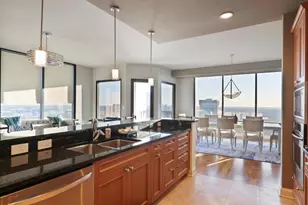 2828 Peachtree Rd, Atlanta, GA 30305 - Photo 13