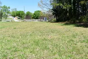 1400 Woodstock Rd, Roswell, GA 30075 - Photo 13
