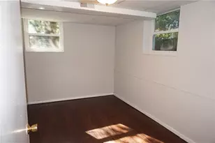 2477 Creekview Dr SW, Marietta, GA 30008 - Photo 11