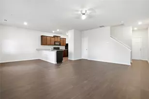 297 Seasons Valley, Pendergrass, GA 30567 - Photo 3