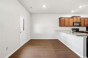 297 Seasons Valley, Pendergrass, GA 30567 - Photo 5