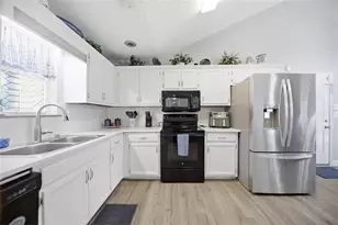 10 Stoneview Cir, Covington, GA 30016 - Photo 7