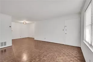 4282 Roswell Rd NE, Atlanta, GA 30342 - Photo 13