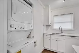 4282 Roswell Rd NE, Atlanta, GA 30342 - Photo 9