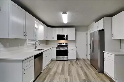 10515 Colony Glen Drive, Alpharetta, GA 30022 - Photo 5