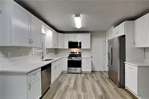 10515 Colony Glen Dr, Alpharetta, GA 30022 - Photo 5