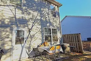 5845 Union Walk Dr, Union City, GA 30291 - Photo 29