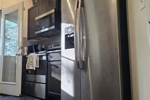 5845 Union Walk Dr, Union City, GA 30291 - Photo 11