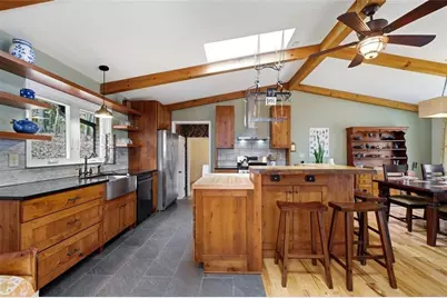 642 Kenilworth Circle, Stone Mountain, GA 30083 - Photo 17